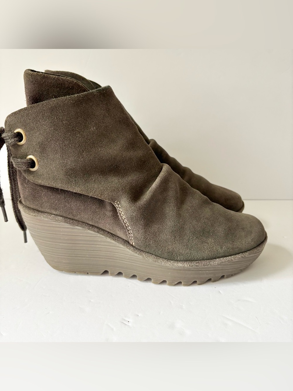 Fly‎ London Yama Slouch Suede Wedge Ankle Boots